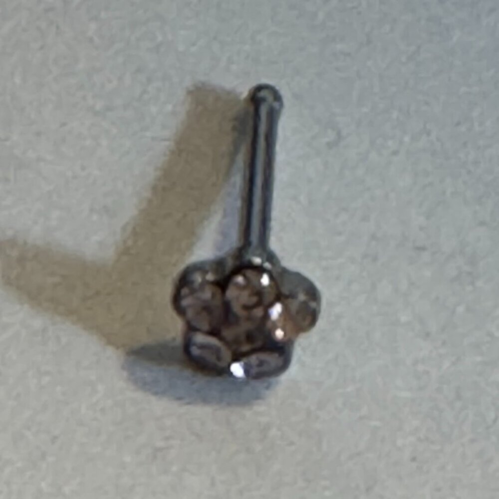 20 Gauge Lavender Flower Rhinestone Nose Ring